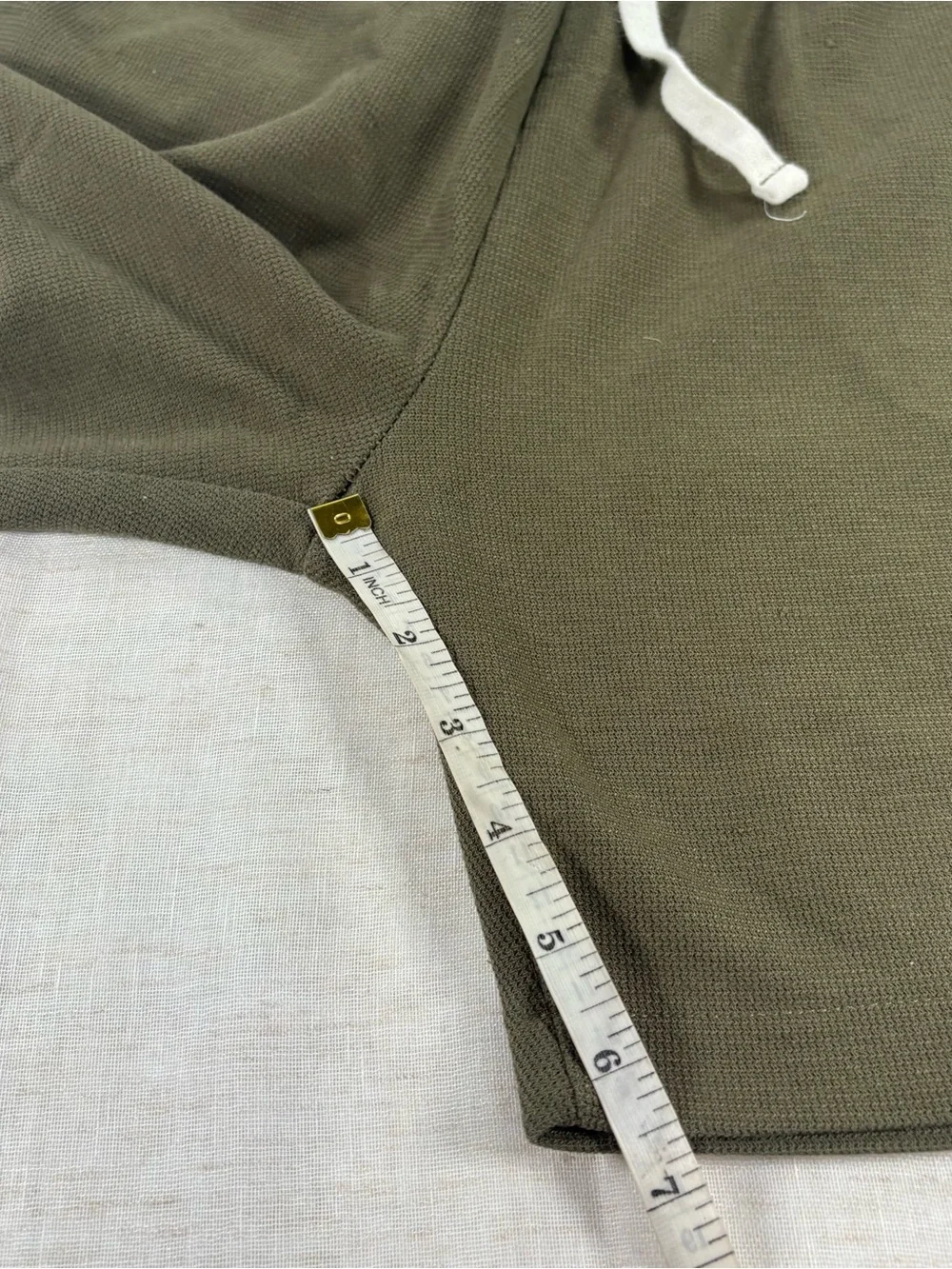 Zara Men's Olive Drawstring Casual Shorts